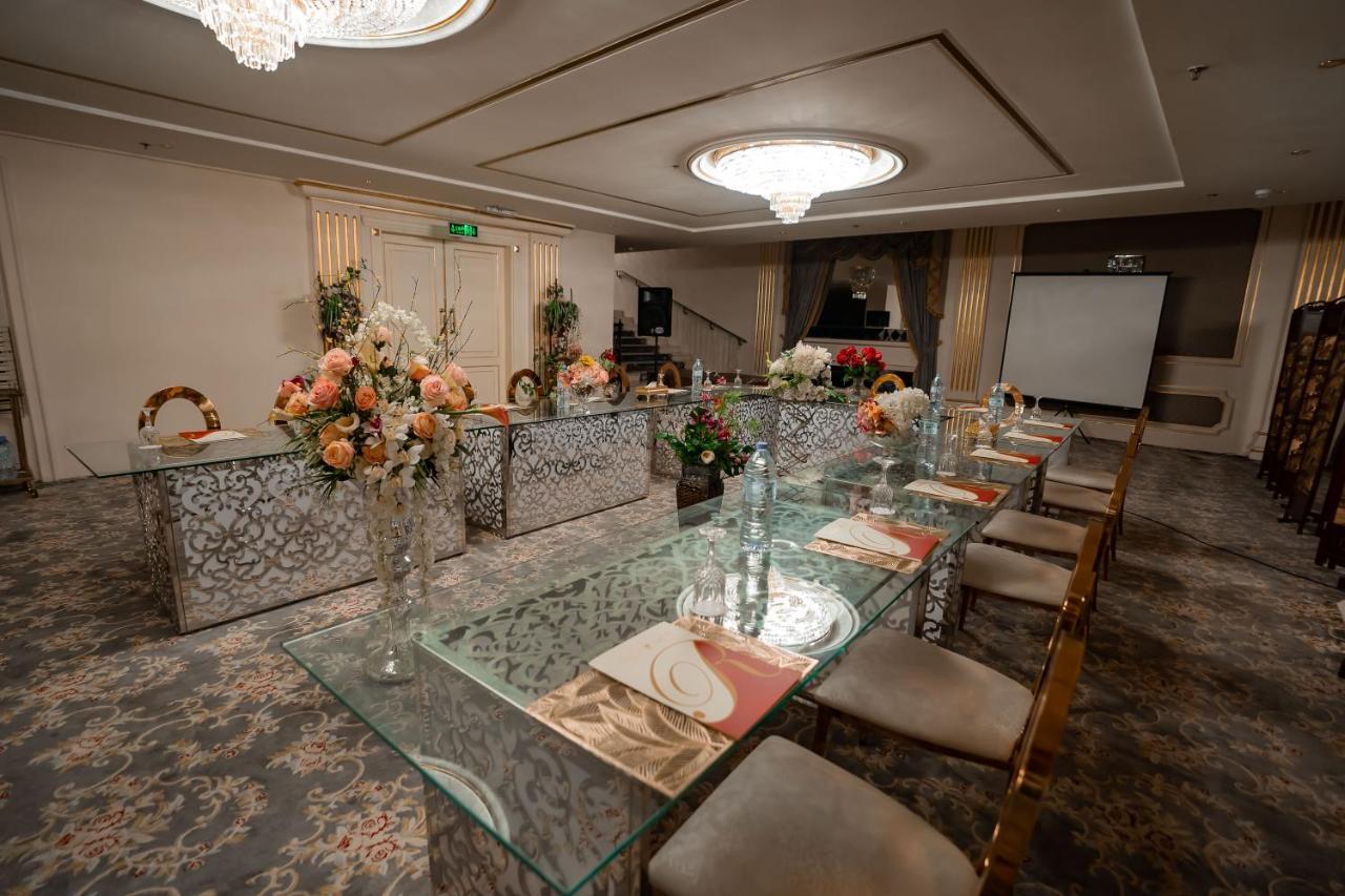 Royal Casablanca Hotel Jeddah Exterior foto