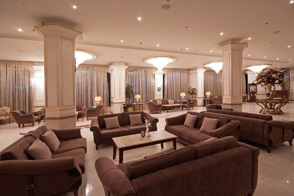 Royal Casablanca Hotel Jeddah Exterior foto