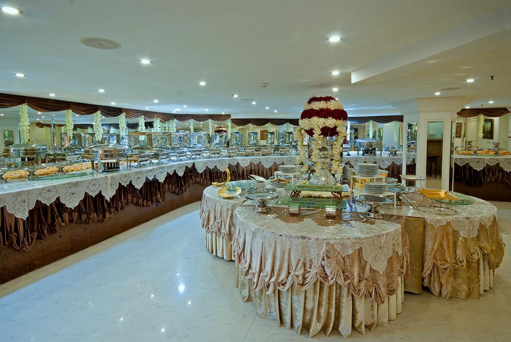 Royal Casablanca Hotel Jeddah Exterior foto